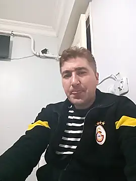 mert0359 online show from April 4, 2026, 9:45 pm