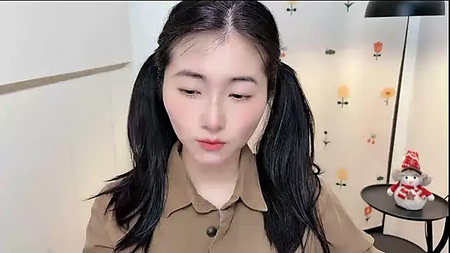 Snapshot of Rosalind_xixi chatting on April 13, 2026, 6:41 am Rosalind xixi online show from April 13, 2026, 6:41 am