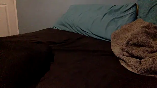 Snapshot of AmMadness chatting on February 7, 2026, 1:53 am AmMadness online show from February 7, 2026, 1:53 am