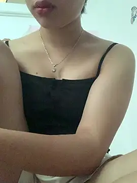 Nguyenha11 online show from July 10, 2026, 2:05 am