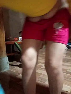 Snapshot of TinTin321 chatting on April 1, 2026, 1:34 pm TinTin321 online show from April 1, 2026, 1:34 pm