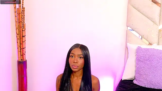 AlanaDoll online show from March 26, 2026, 2:55 pm