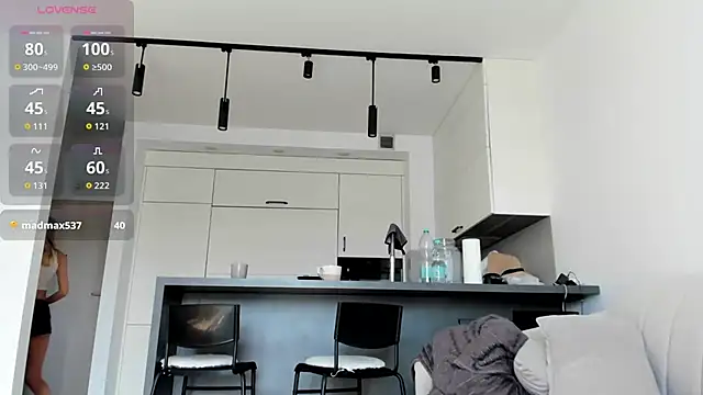 Snapshot of Sunny_Rina_ chatting on July 11, 2026, 7:22 am Sunny Rina online show from July 11, 2026, 7:22 am
