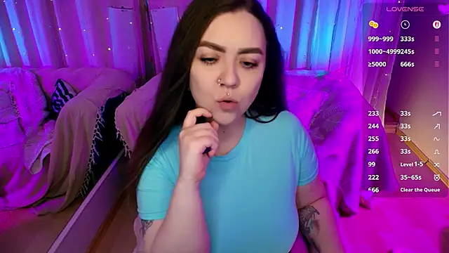 ashton heidii online show from March 30, 2026, 12:33 am