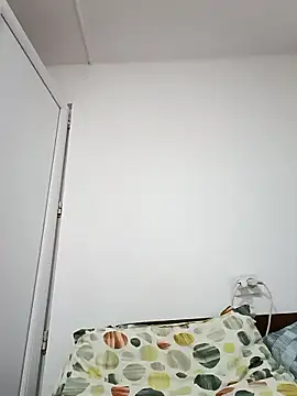 Vera Elle online show from November 14, 2025, 3:55 pm