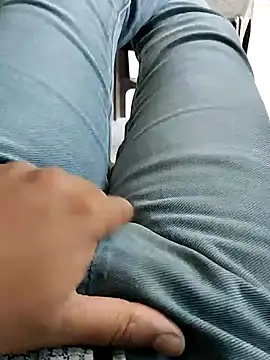 hunk28 6 online show from October 25, 2025, 6:43 am