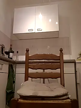 Snapshot of mario7767 chatting on October 2, 2025, 8:16 pm mario7767 online show from October 2, 2025, 8:16 pm