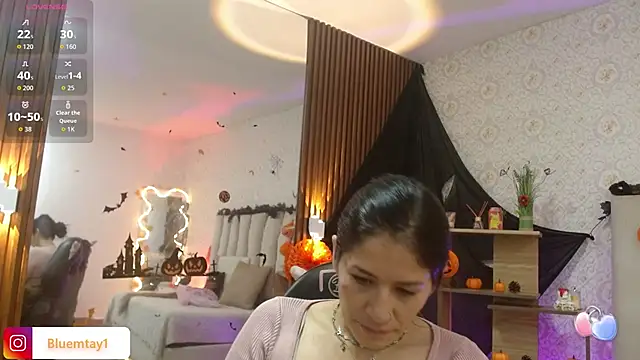 BLUE TAY1 online show from October 31, 2025, 11:55 am