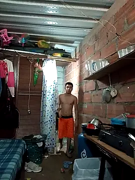 Snapshot of andresSalasSS chatting on February 6, 2026, 3:37 pm andresSalasSS online show from February 6, 2026, 3:37 pm