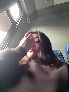 sisylucky online show from April 19, 2026, 6:07 pm