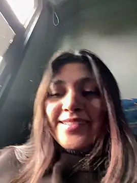 sisylucky online show from April 19, 2026, 6:10 pm