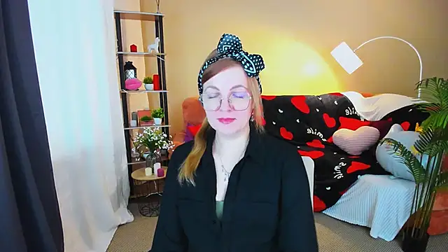 YourUniverser online show from February 11, 2026, 9:36 am