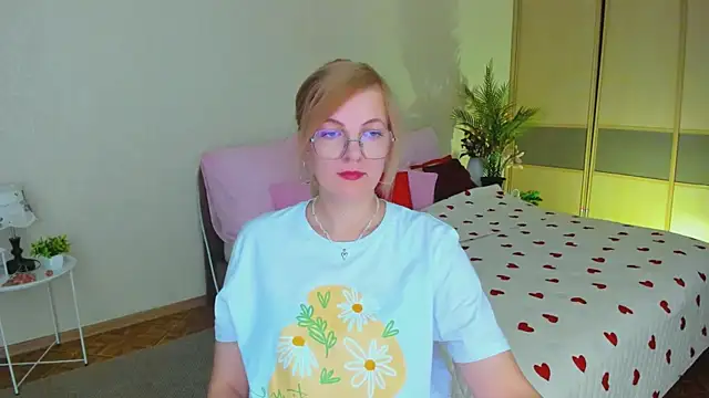 YourUniverser online show from July 12, 2026, 9:22 am