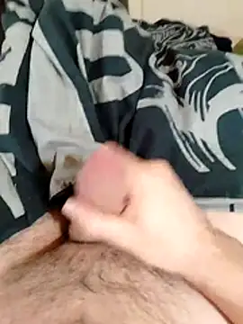 Snapshot of chrisdic27 chatting on February 26, 2026, 9:36 pm chrisdic27 online show from February 26, 2026, 9:36 pm