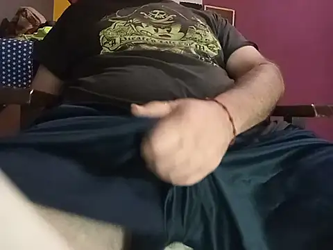 Snapshot of BabyBearMilk chatting on April 20, 2026, 4:10 pm BabyBearMilk online show from April 20, 2026, 4:10 pm