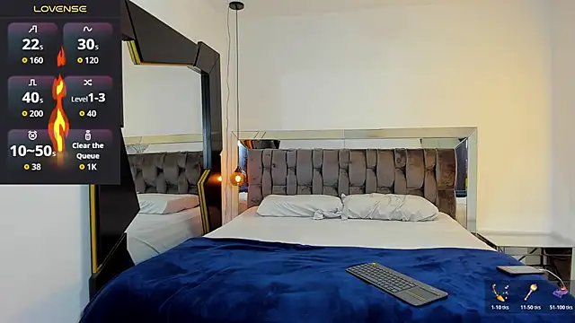 Snapshot of MARC_THOMPSON_ chatting on December 1, 2025, 3:39 pm MARC THOMPSON online show from December 1, 2025, 3:39 pm