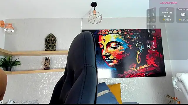 aitana baker  online show from April 1, 2026, 2:56 am