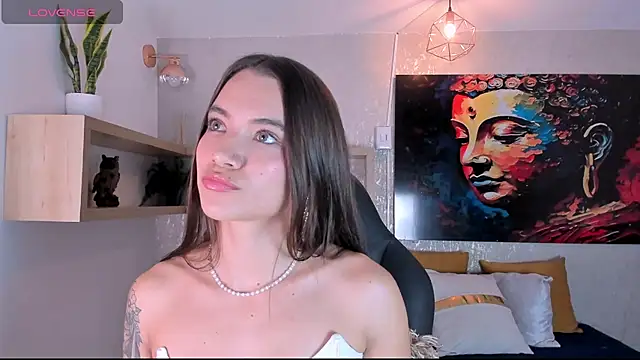 Snapshot of aitana_baker_ chatting on June 28, 2026, 4:18 am aitana baker online show from June 28, 2026, 4:18 am