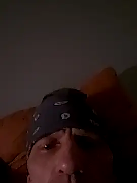 djcarey369159 online show from April 19, 2026, 9:08 am