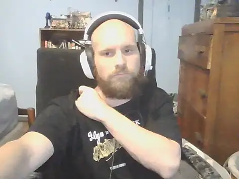 PDrents online show from October 31, 2025, 9:16 pm