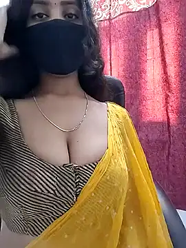 Snapshot of SEEMA_127 chatting on October 17, 2025, 3:42 am SEEMA 127 online show from October 17, 2025, 3:42 am