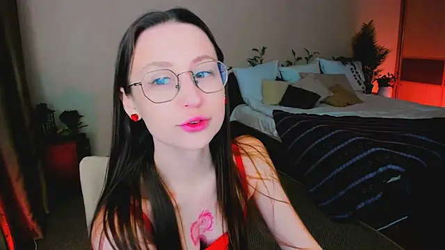 YourLovellyStory online show from February 10, 2026, 10:30 am