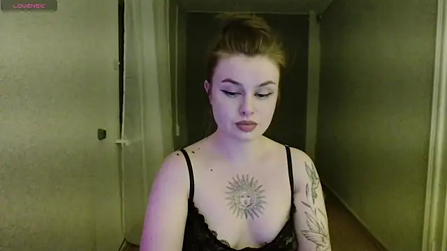 AngelicaHollywood online show from July 2, 2026, 8:59 pm