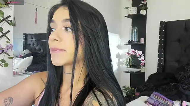 sara ramirez01 online show from March 19, 2026, 10:36 pm