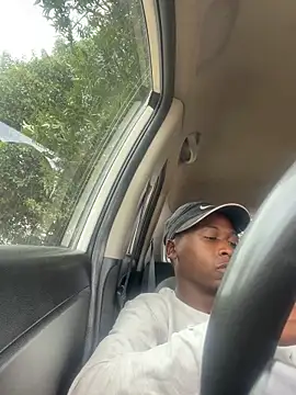 Snapshot of Dickey-B-RSA chatting on November 7, 2025, 9:42 am Dickey-B-RSA online show from November 7, 2025, 9:42 am