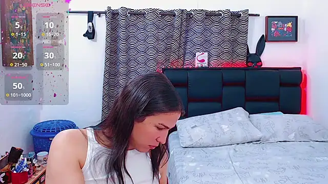 Azley sweet online show from February 18, 2026, 12:23 pm