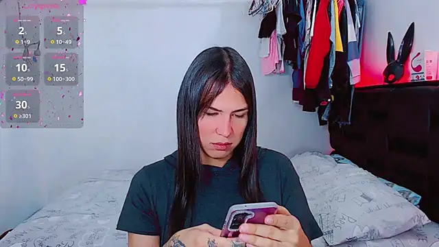 Snapshot of Azley_sweet chatting on July 19, 2026, 12:53 pm Azley sweet online show from July 19, 2026, 12:53 pm