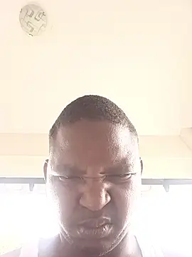 Thabo1004 online show from September 29, 2025, 8:52 am