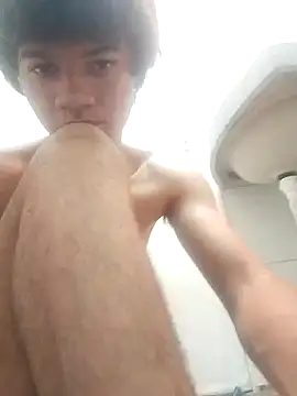 Richardwhite69 online show from October 1, 2025, 7:42 pm