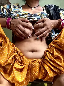 Love-pari077 online show from September 17, 2025, 3:52 am