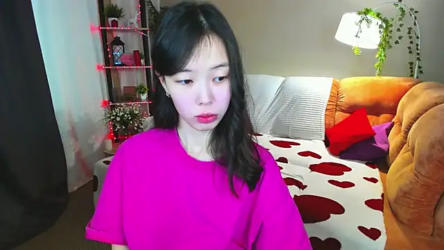 SoulHarmoonyy online show from April 12, 2026, 4:17 am