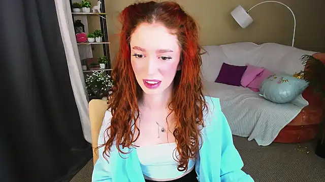 ChristinaConteeree online show from February 6, 2026, 12:30 pm