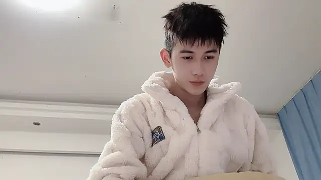 xiaojie2563 online show from January 17, 2026, 10:09 am