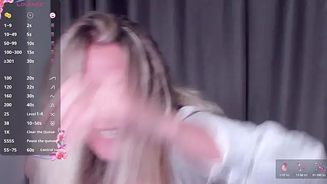 AngelAnty online show from September 28, 2025, 3:17 pm