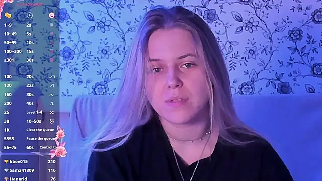 Snapshot of AngelAnty chatting on January 19, 2026, 2:10 pm AngelAnty online show from January 19, 2026, 2:10 pm