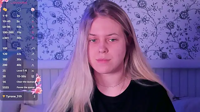 Snapshot of AngelAnty chatting on March 6, 2026, 3:41 pm AngelAnty online show from March 6, 2026, 3:41 pm