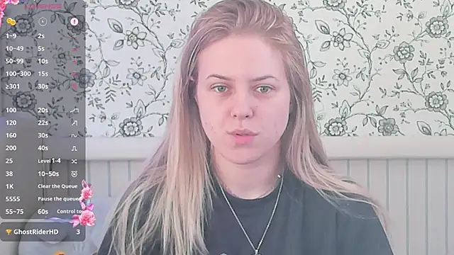 Snapshot of AngelAnty chatting on April 2, 2026, 3:42 pm AngelAnty online show from April 2, 2026, 3:42 pm