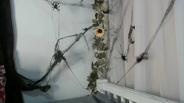 Snapshot of angelainparis28 chatting on October 25, 2025, 4:53 am angelainparis28 online show from October 25, 2025, 4:53 am