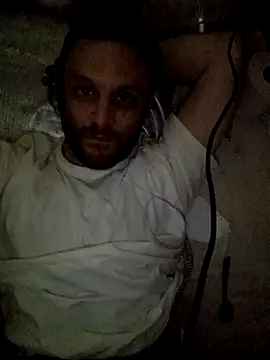 Snapshot of Zig97495 chatting on November 2, 2025, 9:33 am Zig97495 online show from November 2, 2025, 9:33 am