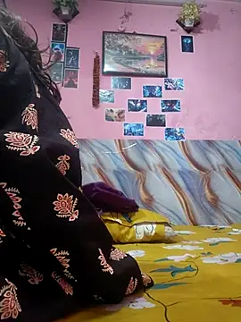 hiddennisha online show from May 31, 2026, 6:09 pm