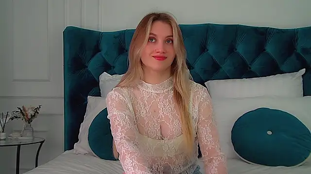 StacyEvances online show from January 18, 2026, 6:23 pm