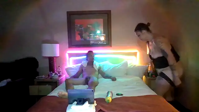 SparklesB1tch online show from July 1, 2026, 10:42 pm