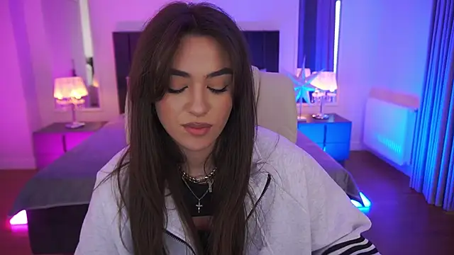 EricaSin online show from March 19, 2026, 2:10 pm