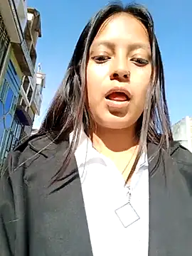 Snapshot of LunaHot_777 chatting on September 11, 2025, 8:53 pm LunaHot 777 online show from September 11, 2025, 8:53 pm