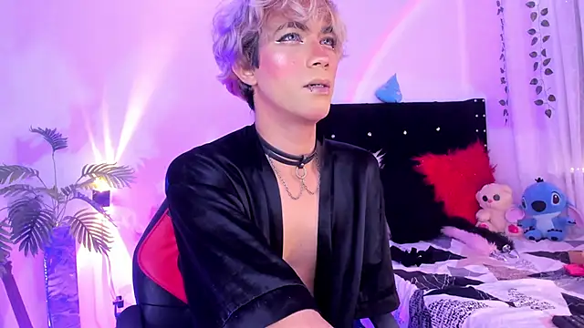 Cooperrosscute233 online show from February 14, 2026, 3:42 pm