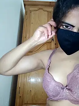 Snapshot of ghadiraa chatting on February 26, 2026, 3:05 am ghadiraa online show from February 26, 2026, 3:05 am